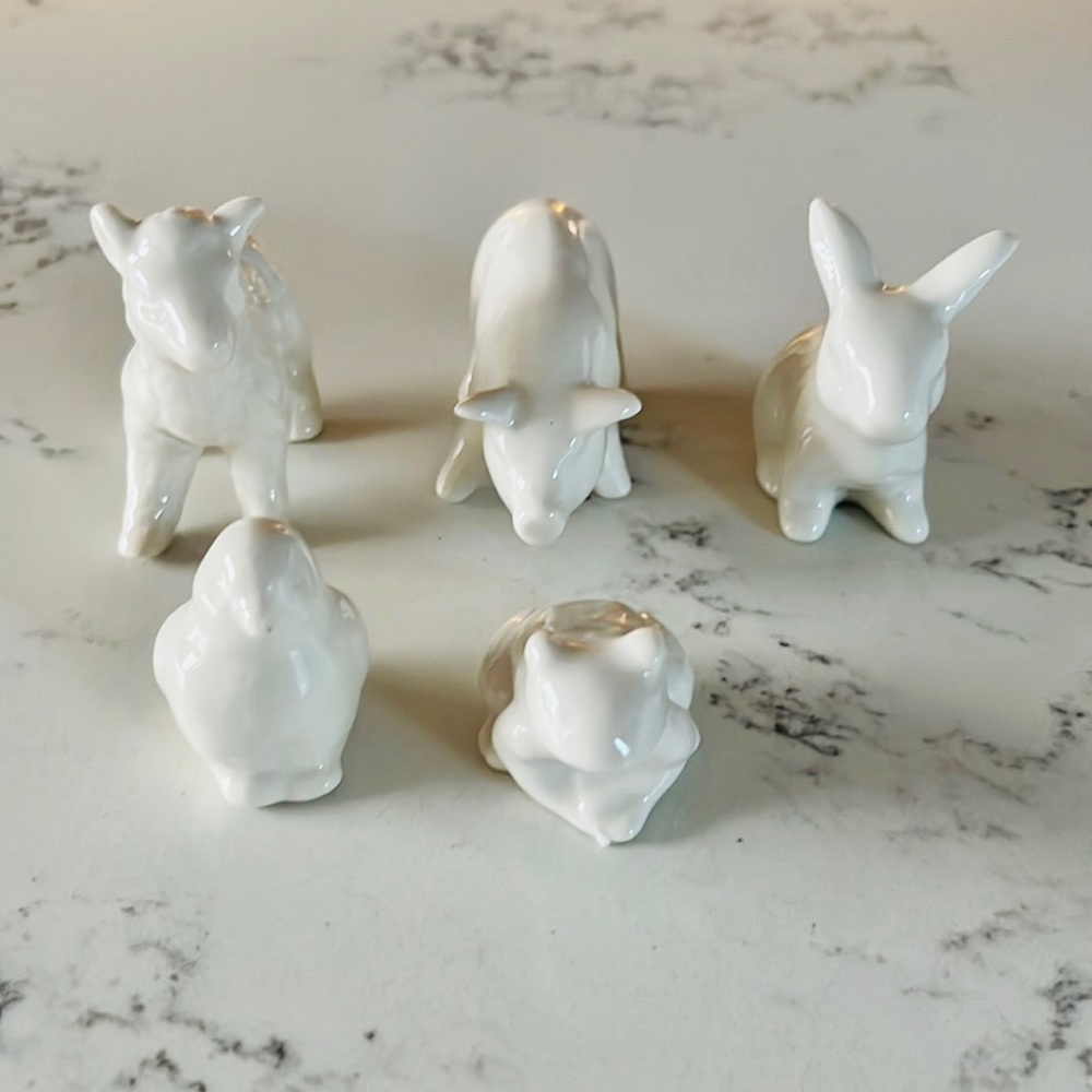 Creative Co-Op Stoneware Barnyard Animals Set of 9 - Picture 6 of 12